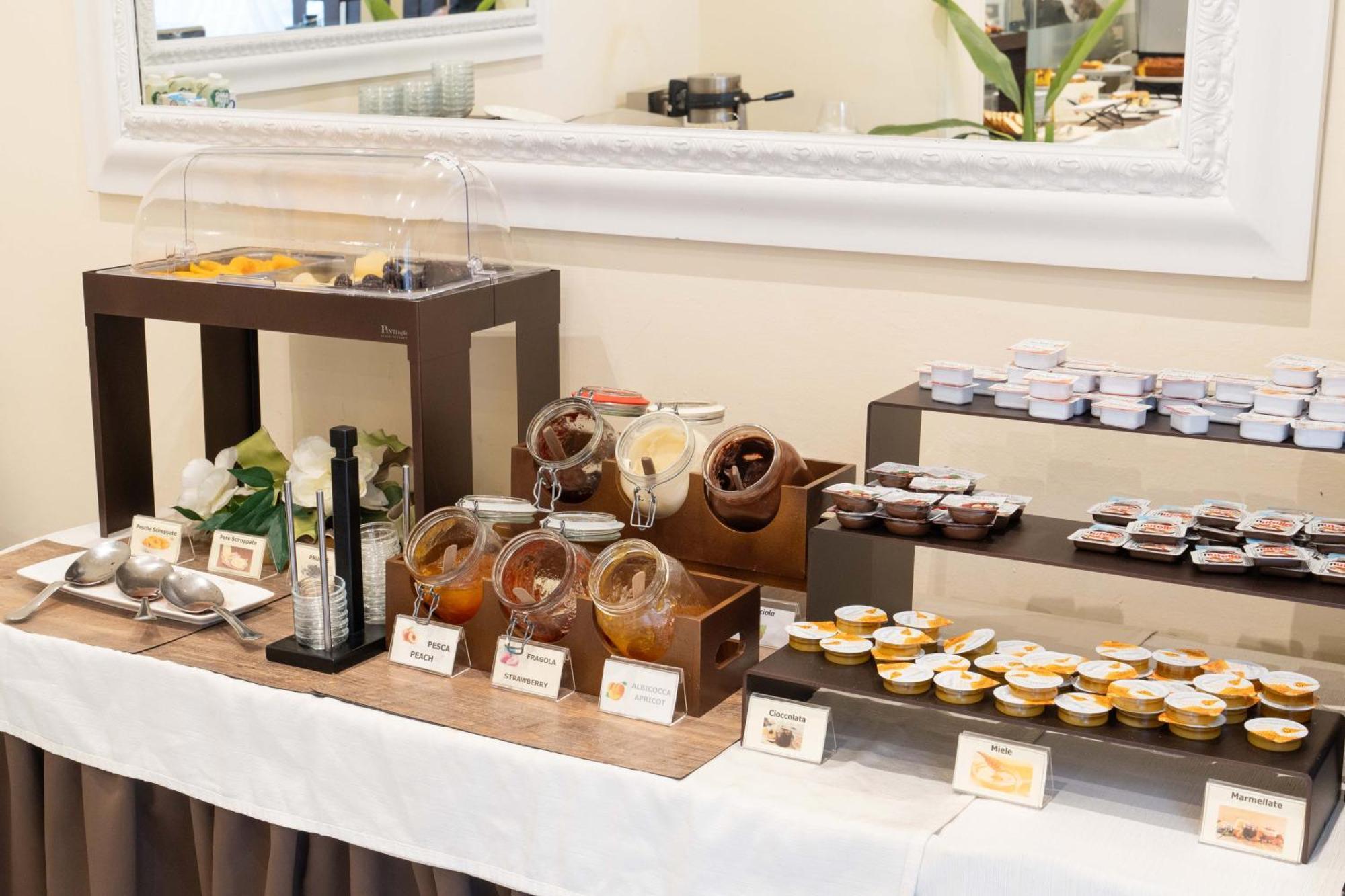 Hotel Manzoni Wellness&Spa Montecatini Terme Eksteriør bilde